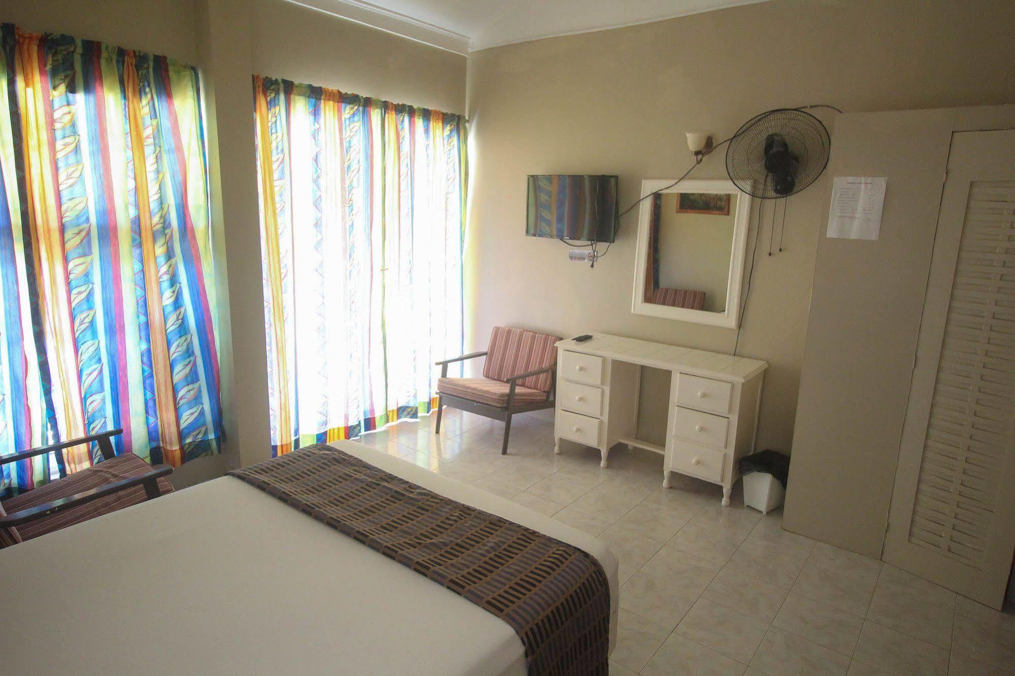 Moonrisevillas Apartment Negril